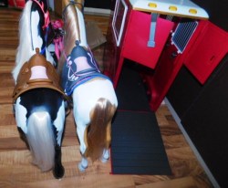OG 2 HORSES BACK